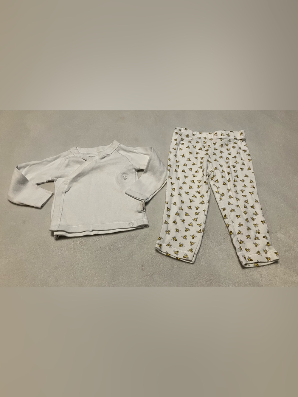 Burt's Bees Baby White Top with Yellow Bee Print Pants